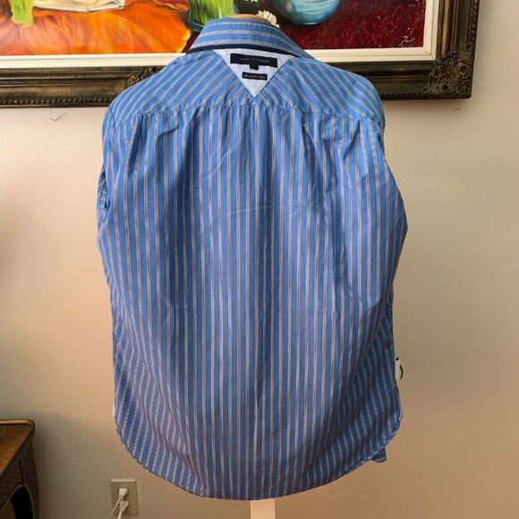 Tommy Hilfiger Men’s L Shirt Blue and White Stripes Button Down Long Sleeves - Picture 6 of 9